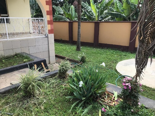 Siret Hostel image 24