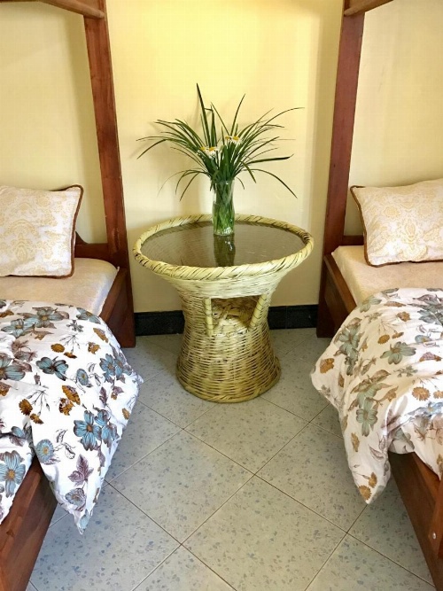 Siret Hostel image 8
